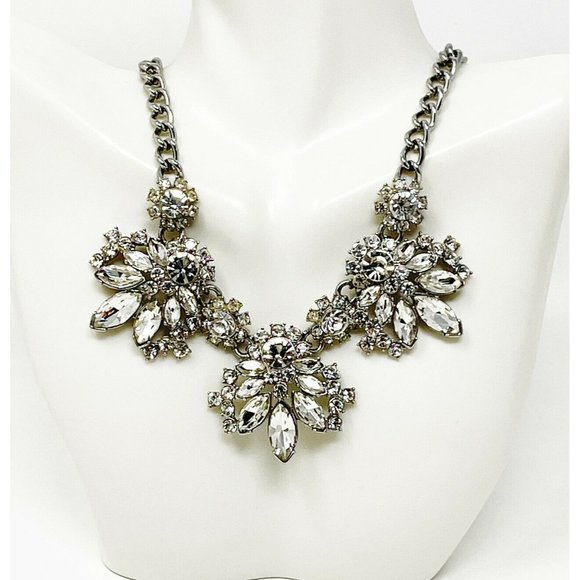 Banana Republic Jewelry - Banana Republic Silver Tone Clear Crystal Statement Necklace Adjustable Length